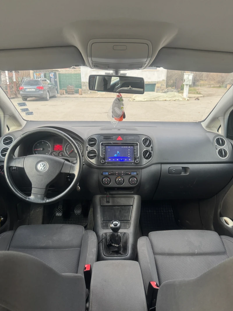 VW Golf Plus, снимка 7 - Автомобили и джипове - 48070082