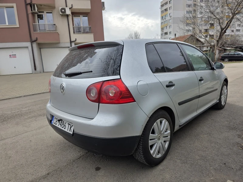 VW Golf 5 СПЕШНО!!!, снимка 3 - Автомобили и джипове - 49236675