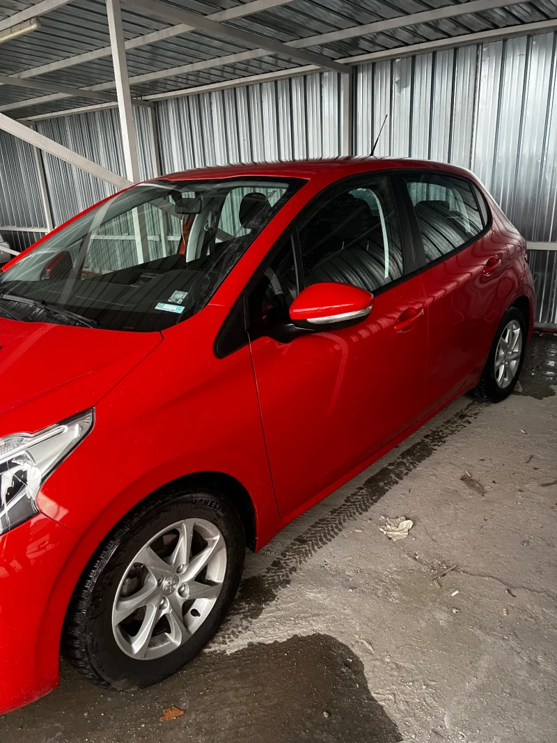 Peugeot 208 1.2 active, снимка 1 - Автомобили и джипове - 49486383