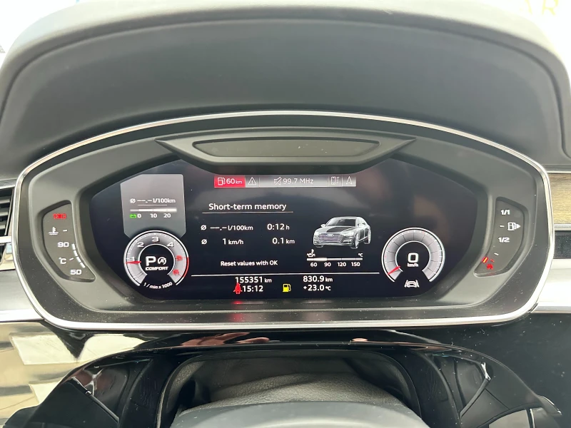 Audi A8 50TDI FULL Matrix LED LASER DISTRONICK, снимка 10 - Автомобили и джипове - 51906130