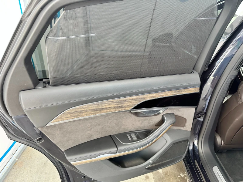 Audi A8 50TDI FULL Matrix LED LASER DISTRONICK, снимка 15 - Автомобили и джипове - 51906130