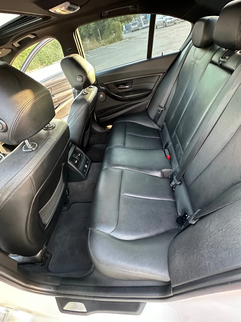 BMW 335 I xdrive M performance 113000 km ТОП, снимка 10 - Автомобили и джипове - 51144564