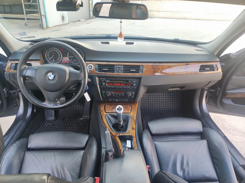 BMW 330 E90, снимка 10 - Автомобили и джипове - 51434890