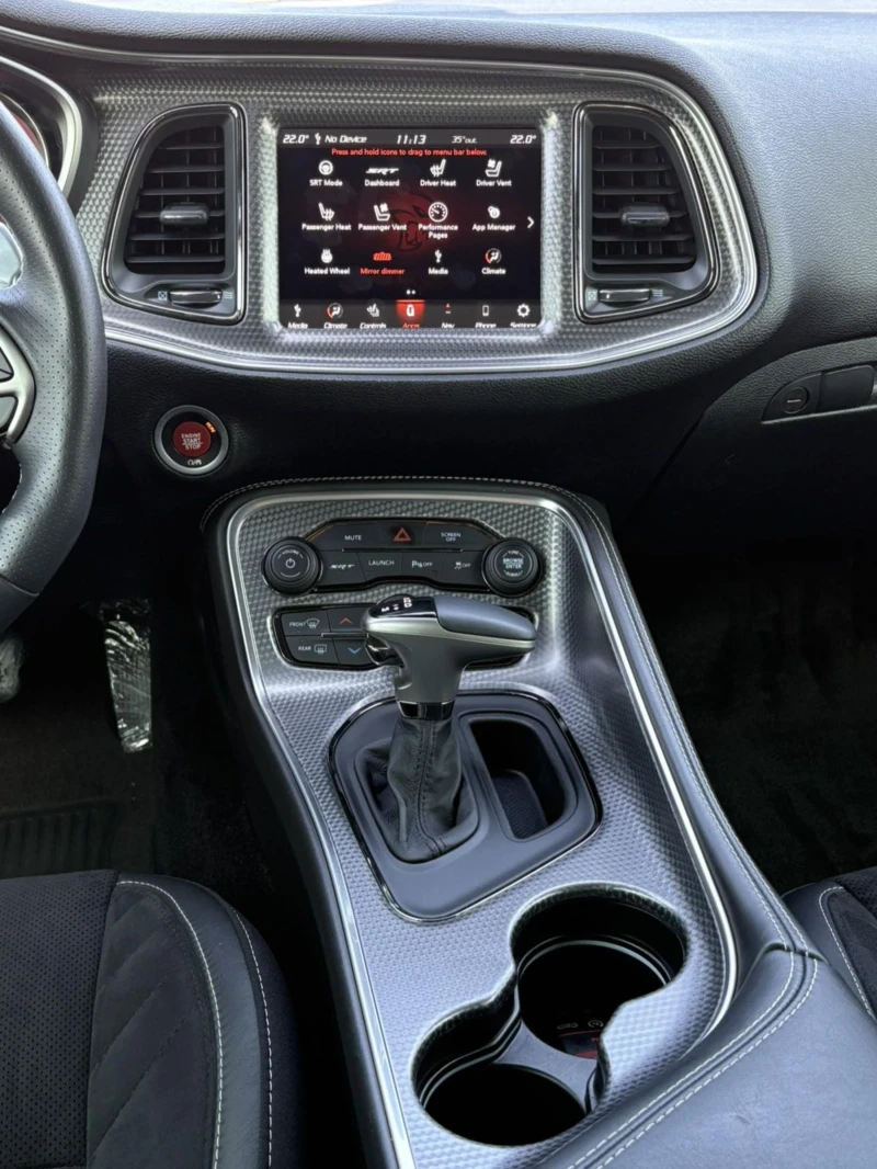Dodge Challenger SRT, снимка 15 - Автомобили и джипове - 52430366
