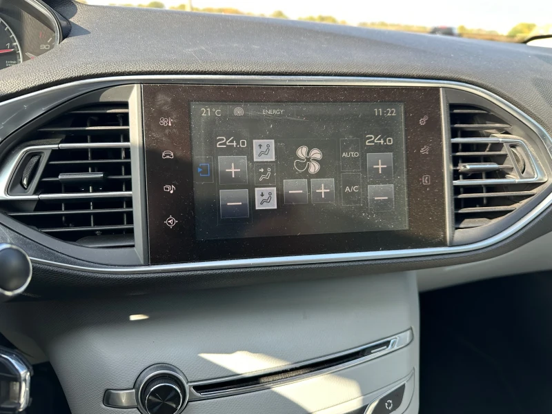 Peugeot 308 1.6hdi, снимка 10 - Автомобили и джипове - 52648649