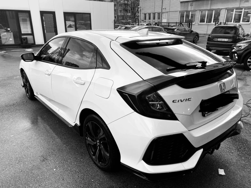 Honda Civic X Sport 1.5 182 hp AUTO, снимка 2 - Автомобили и джипове - 52939453