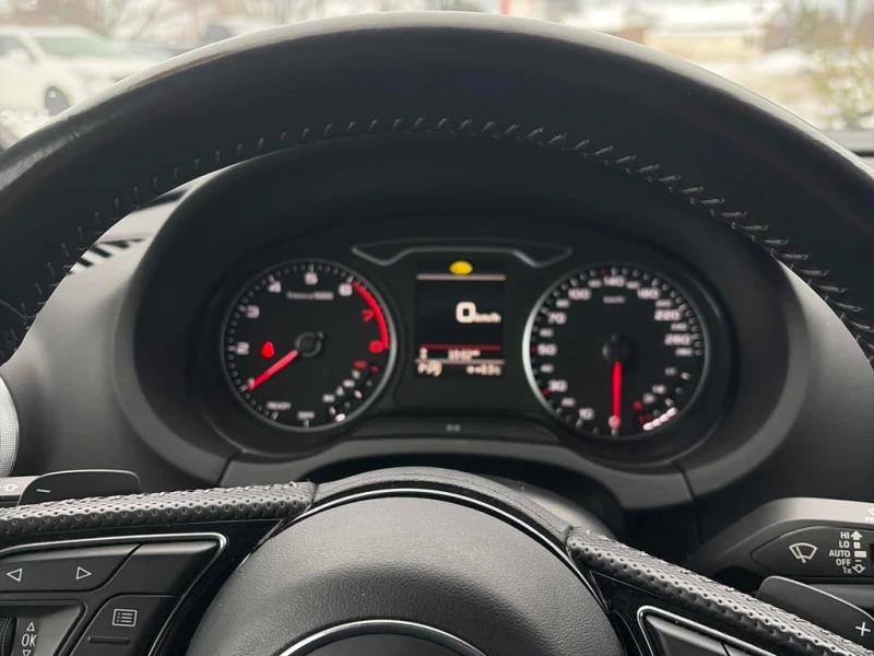 Audi A3 * Progressiv * CARFAX * БЕЗ ПЪРВОНАЧАЛНА ВНОСКА, снимка 8 - Автомобили и джипове - 53024394