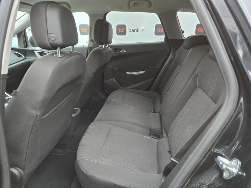 Opel Astra 1.7CDTI-110кс= 6СКОРОСТИ= АВТОПИЛОТ= 2015г, снимка 9 - Автомобили и джипове - 53304341