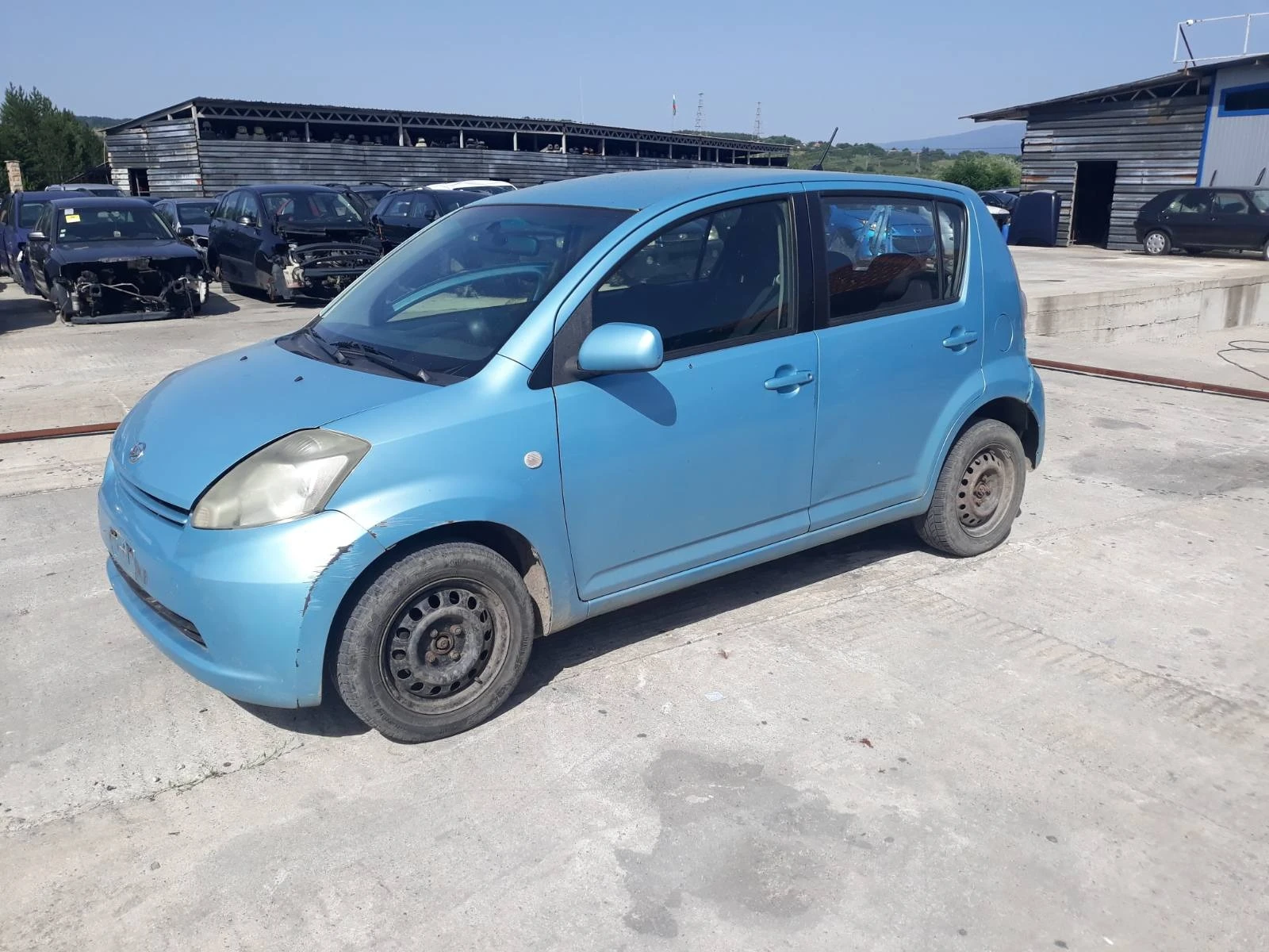 Daihatsu Sirion 4х4 - изображение 5