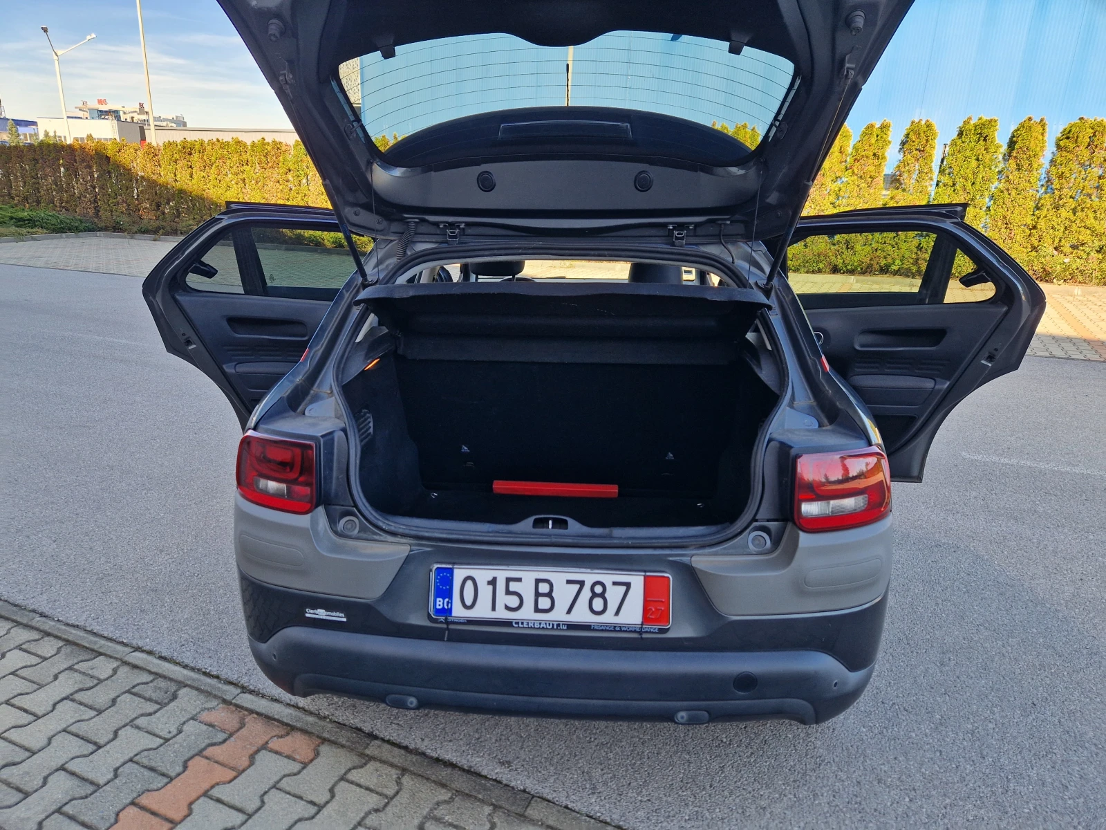 Citroen C4 Cactus Shine Edition/1.6 е-HDI - изображение 8