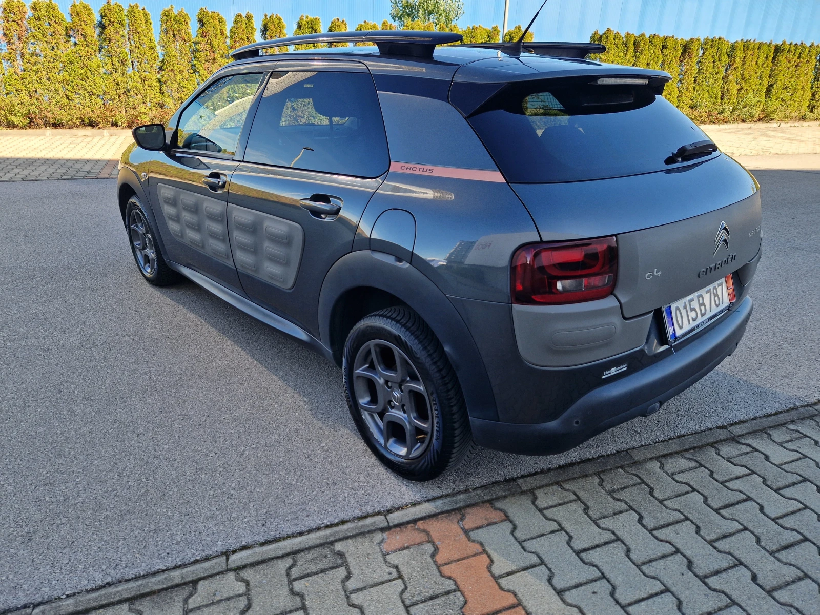 Citroen C4 Cactus Shine Edition/1.6 е-HDI - изображение 4