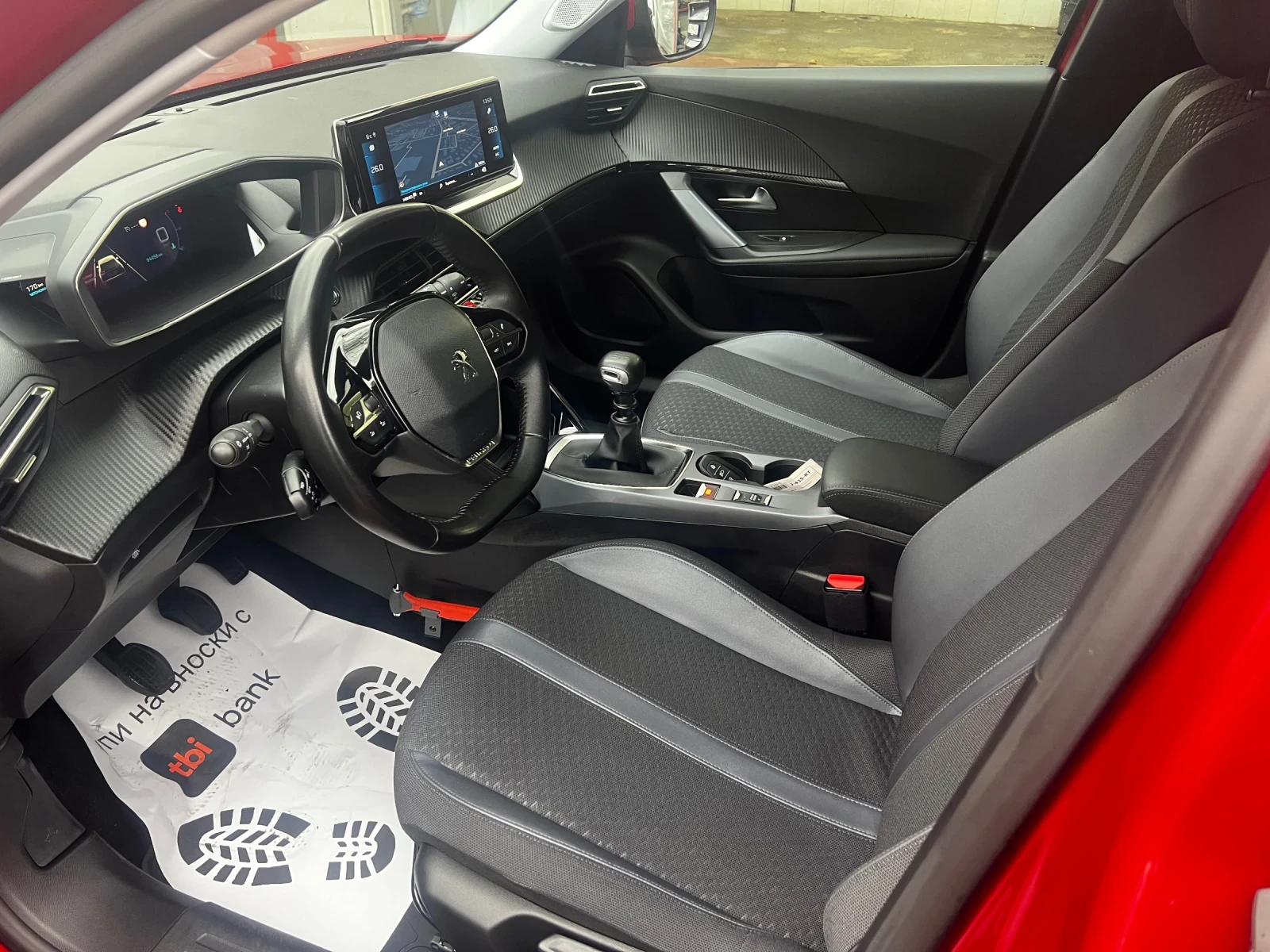 Peugeot 2008 ALLURE 3D COCKPIT  - изображение 8