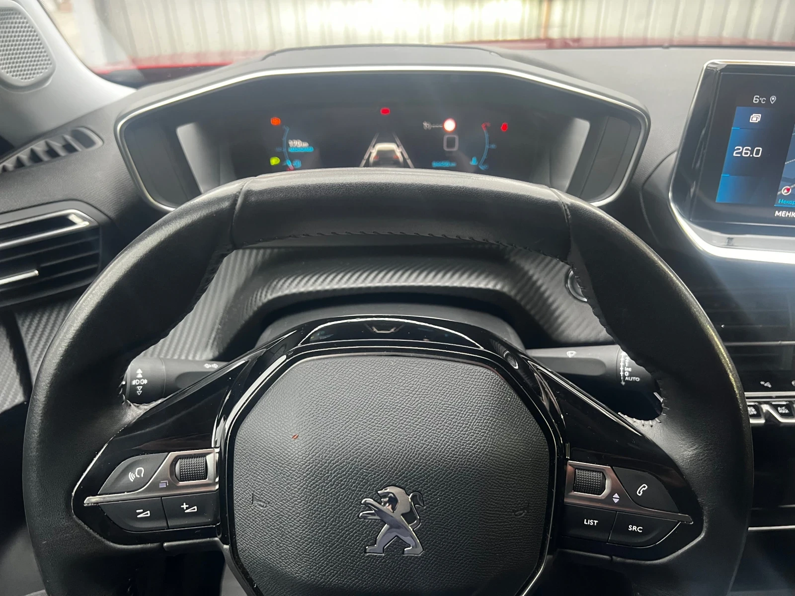 Peugeot 2008 ALLURE 3D COCKPIT  - изображение 10