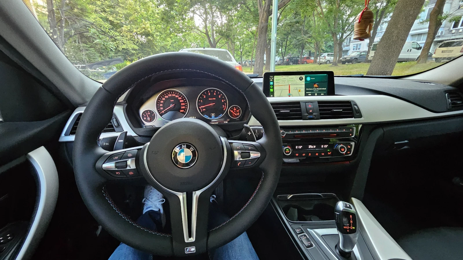 BMW 330 330E iPerformance - изображение 9