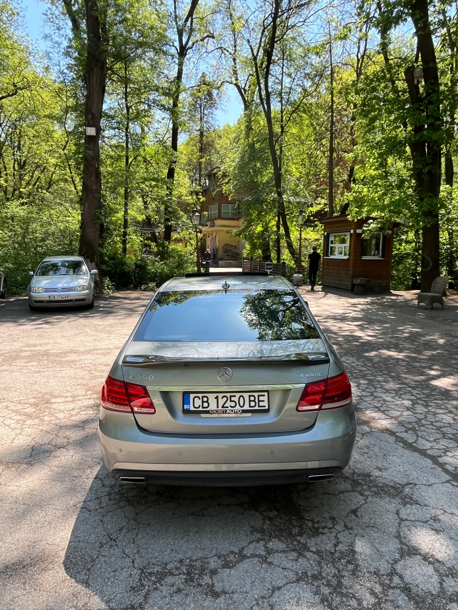 Mercedes-Benz E 500 E500 388 к.с 4Matic , 7G-Tronic - изображение 6