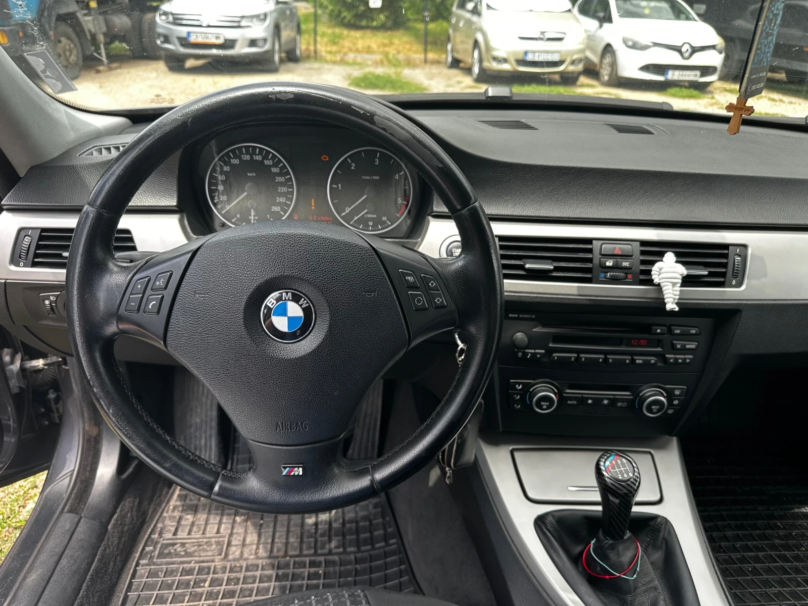 BMW 318  - изображение 9