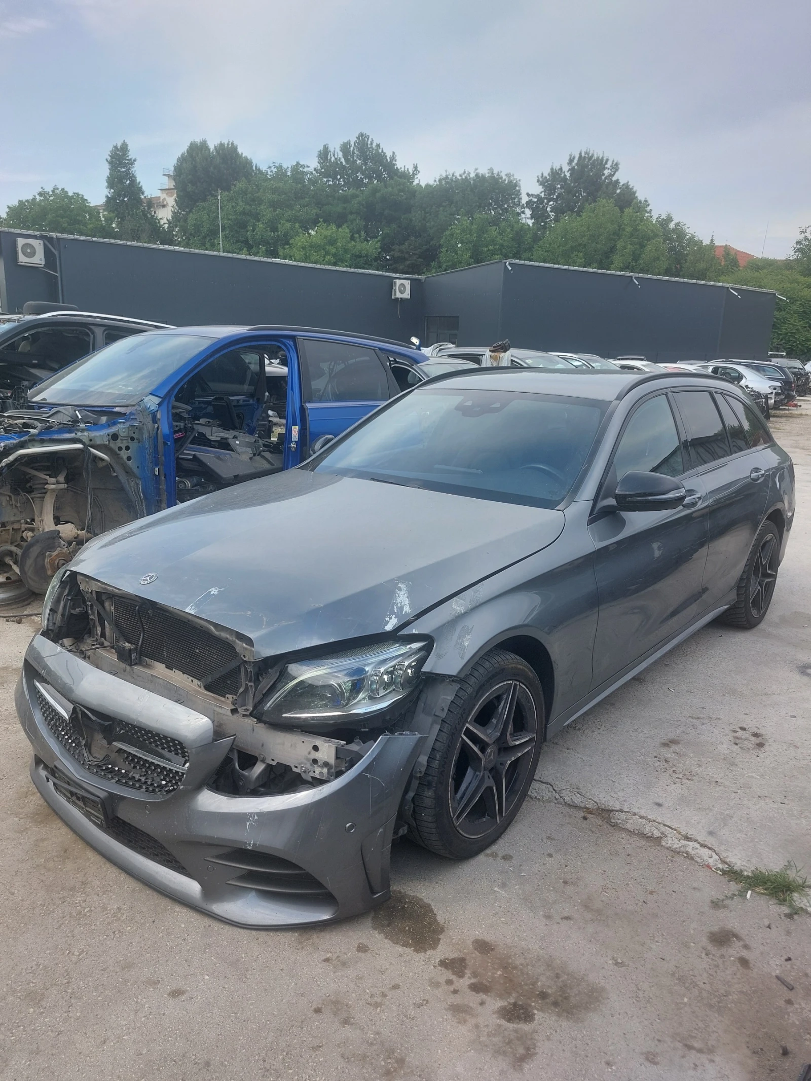 Mercedes-Benz C 220 W205 FACE AMG Дигит.табло, Дистроник, Мъртва точка - изображение 4