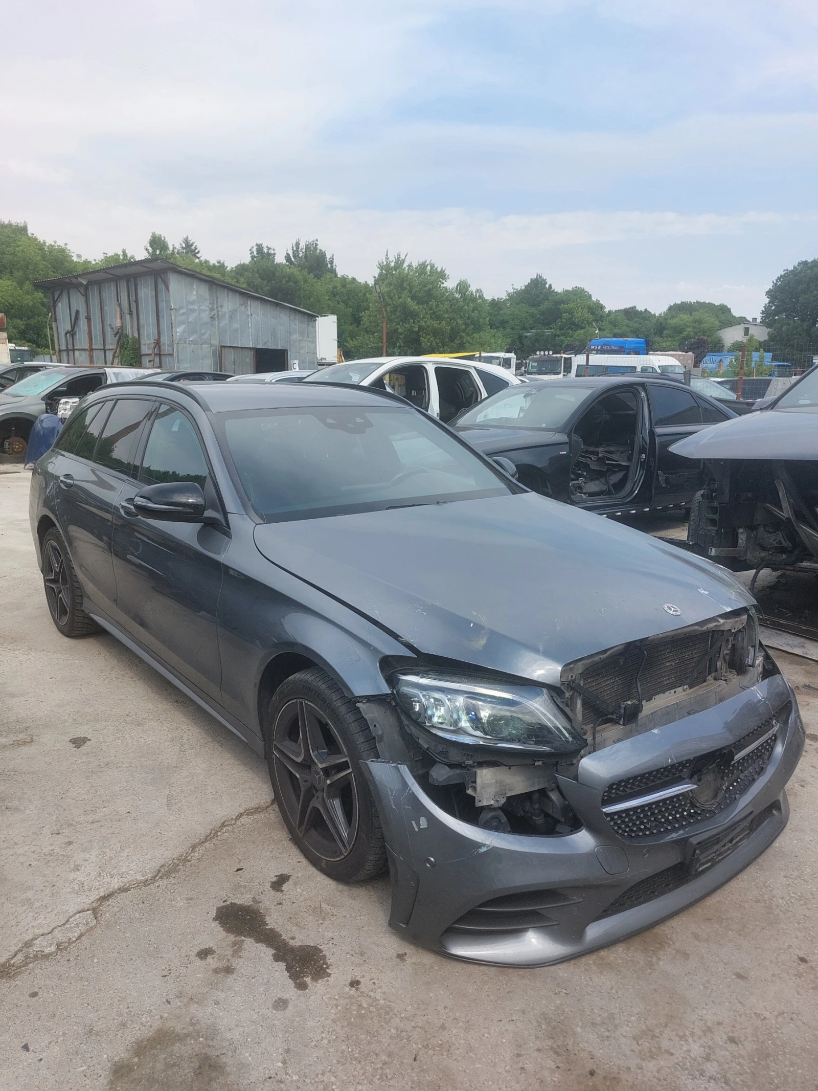 Mercedes-Benz C 220 W205 FACE AMG Дигит.табло, Дистроник, Мъртва точка - изображение 2