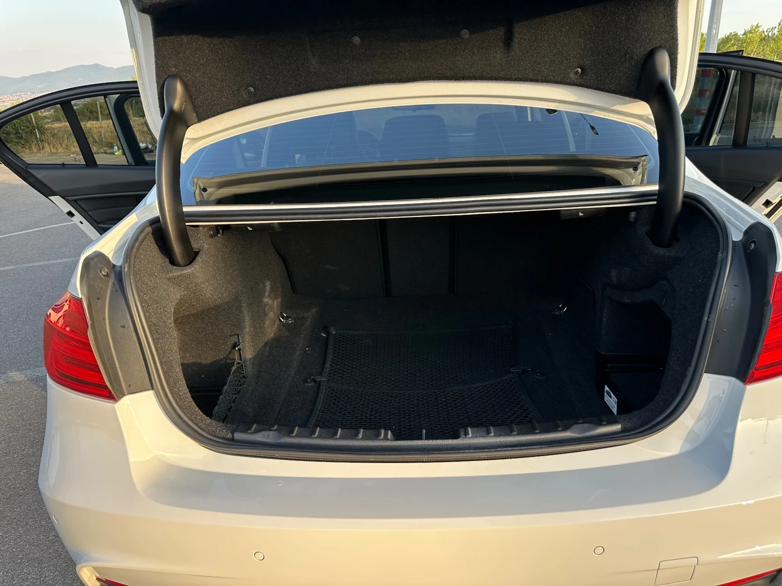 BMW 335 I xdrive M performance 113000 km  | Mobile.bg   13