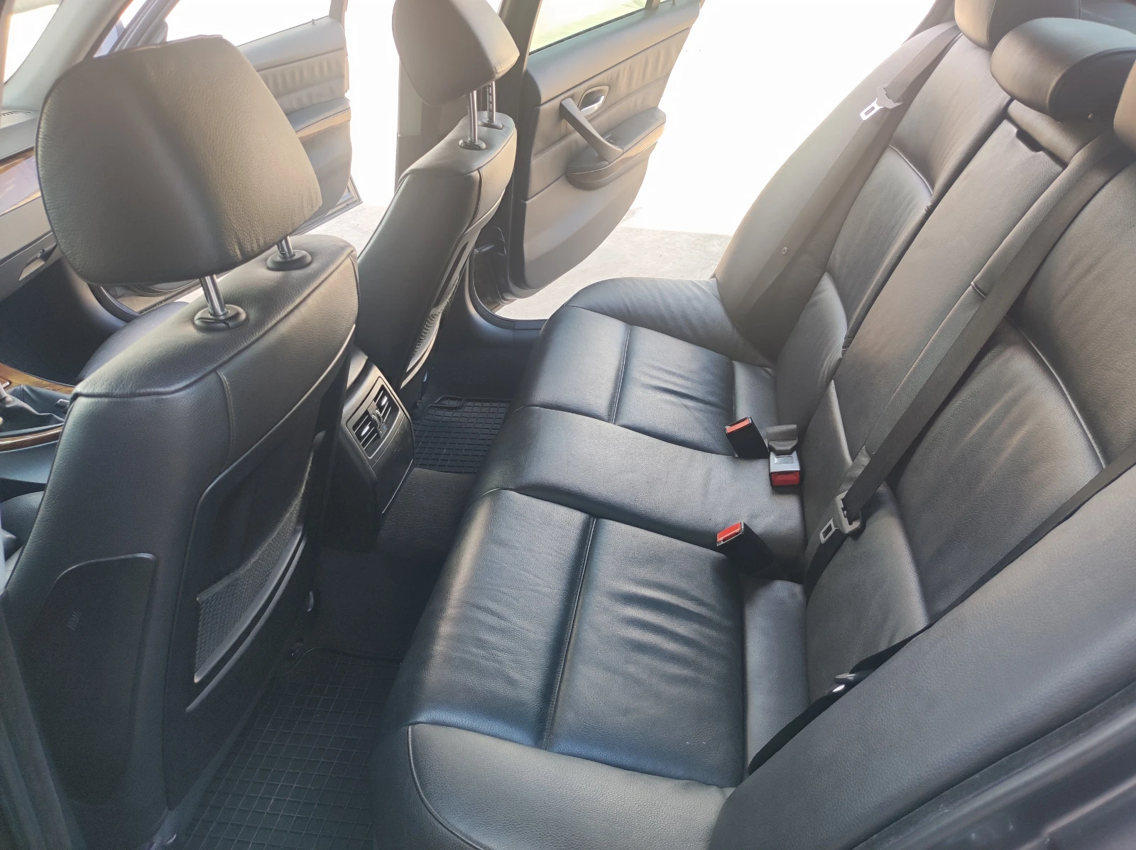 BMW 330 E90 | Mobile.bg   11