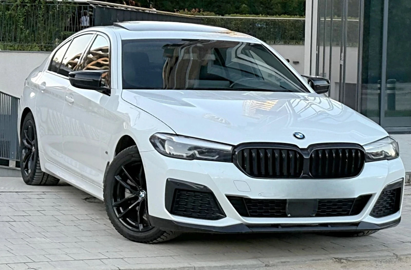 BMW 520 BMW 520d* M SPORT* Individual* Assist+ * Digital*  | Mobile.bg   1