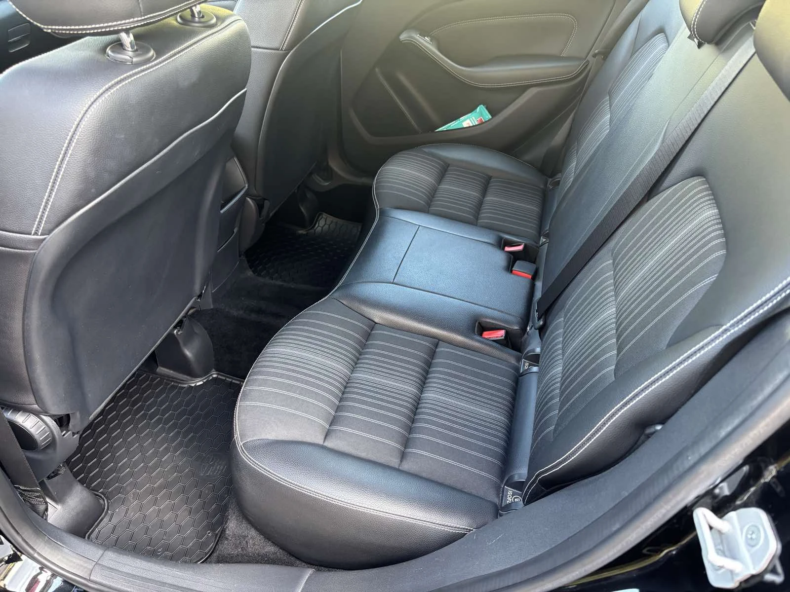 Mercedes-Benz B 200, снимка 13 - Автомобили и джипове - 55971028