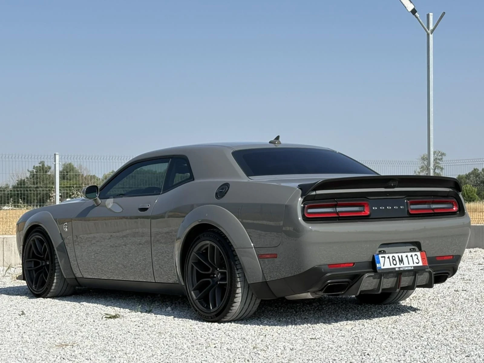 Dodge Challenger SRT - изображение 4