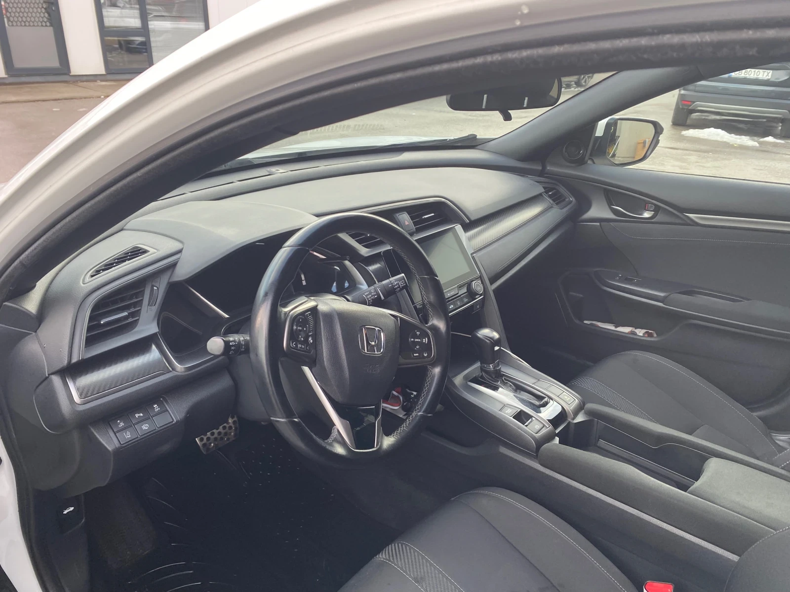 Honda Civic X Sport 1.5 182 hp AUTO - изображение 7