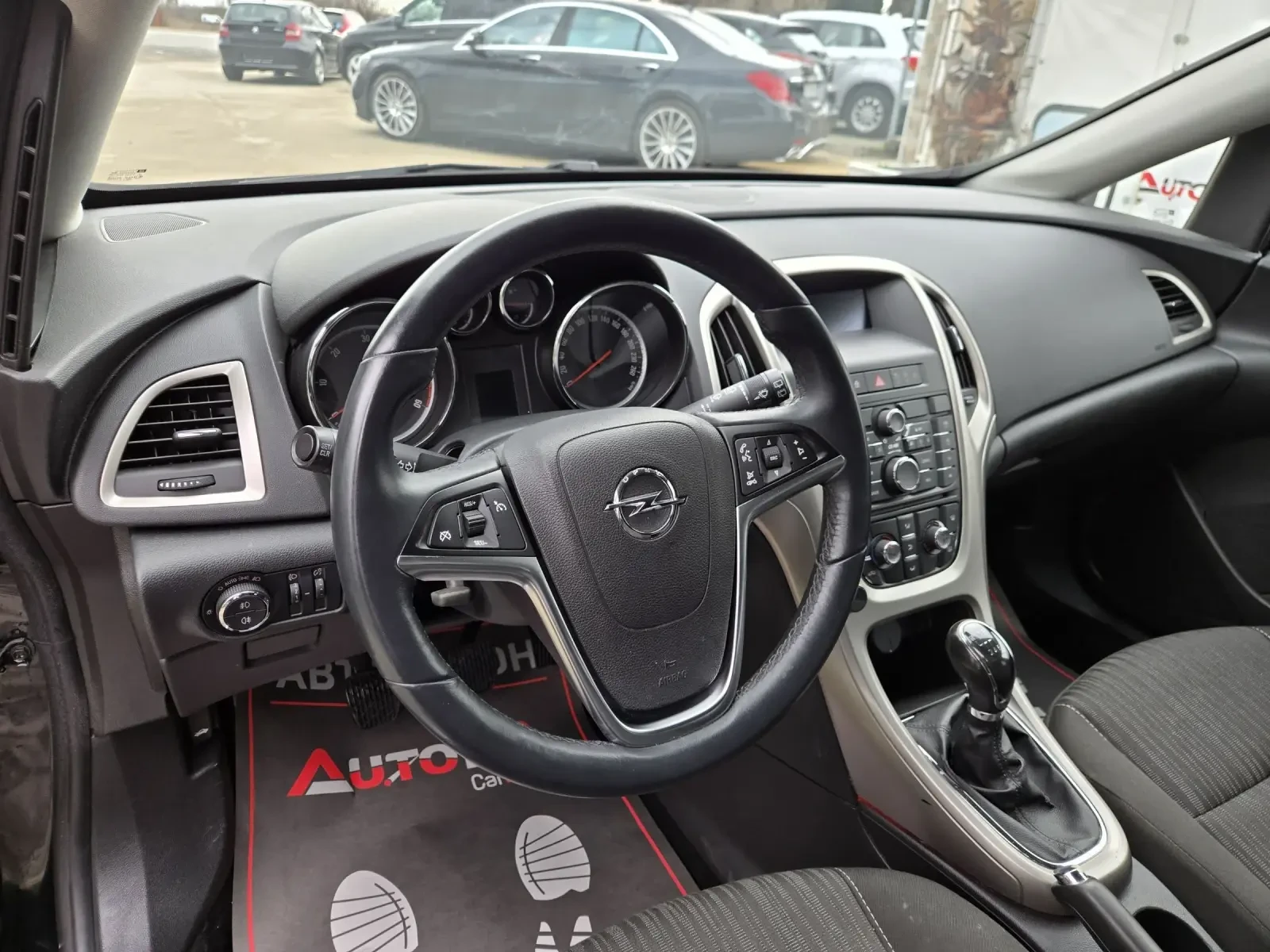 Opel Astra 1.7CDTI-110кс= 6СКОРОСТИ= АВТОПИЛОТ= 2015г - изображение 8