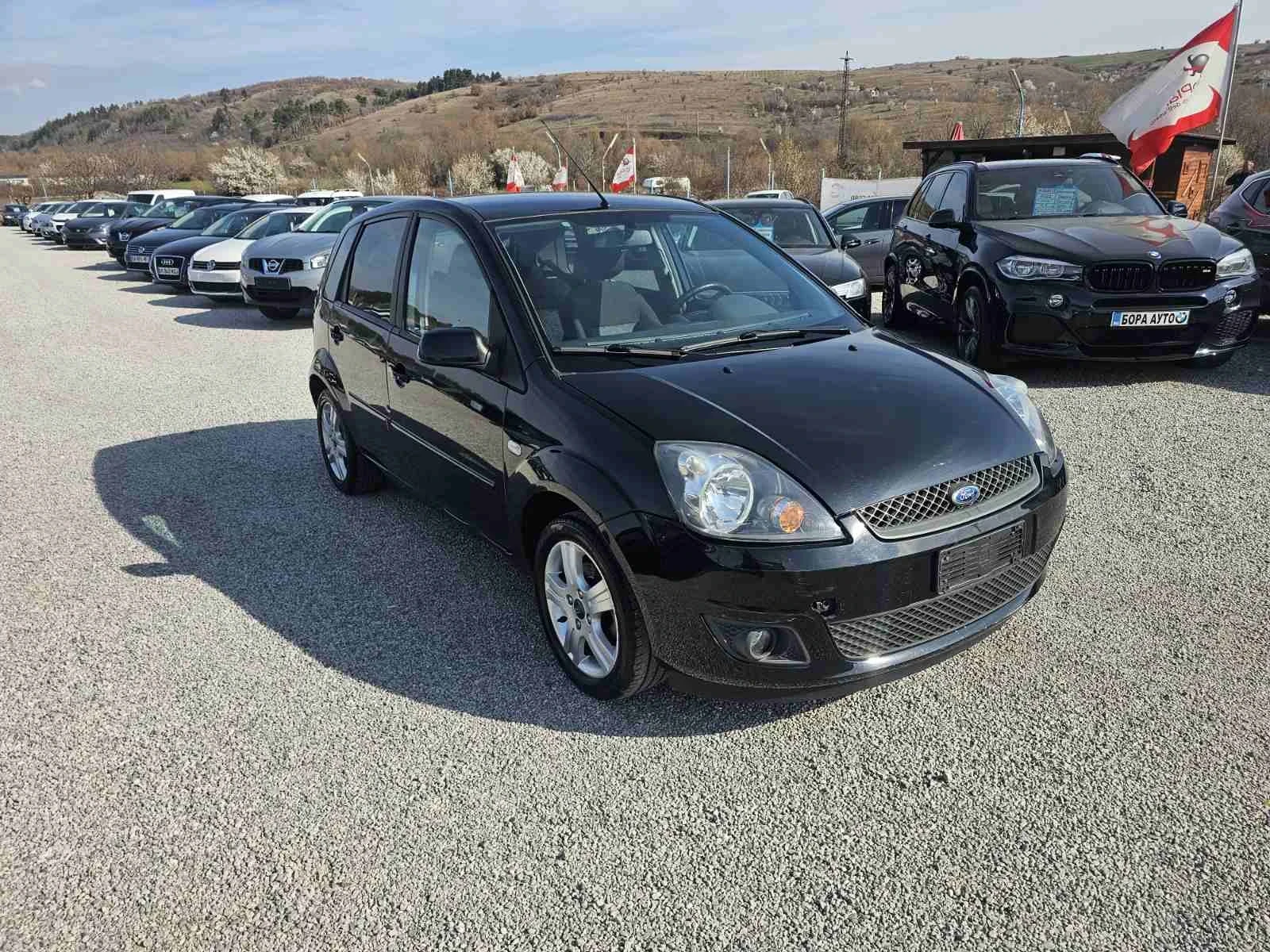 Ford Fiesta 1.2i, снимка 3 - Автомобили и джипове - 54030520