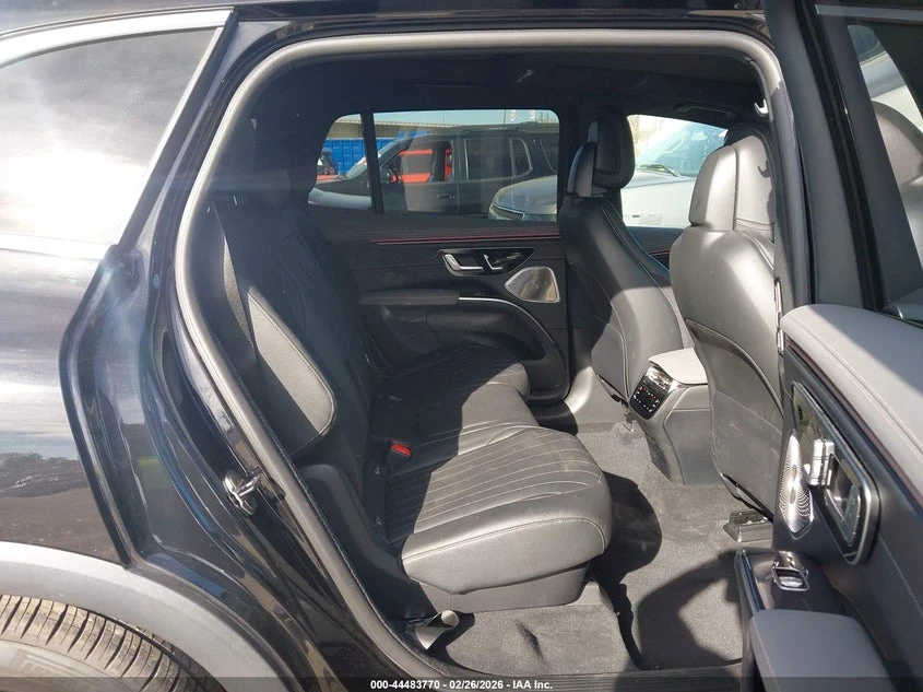 Mercedes-Benz EQS 450+ Suv, снимка 8 - Автомобили и джипове - 54240576