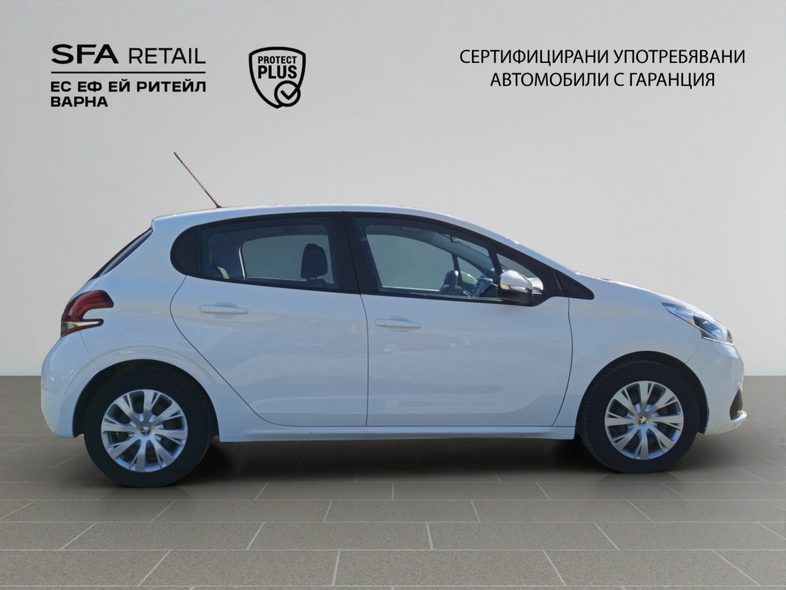 Peugeot 208, снимка 6 - Автомобили и джипове - 54456959