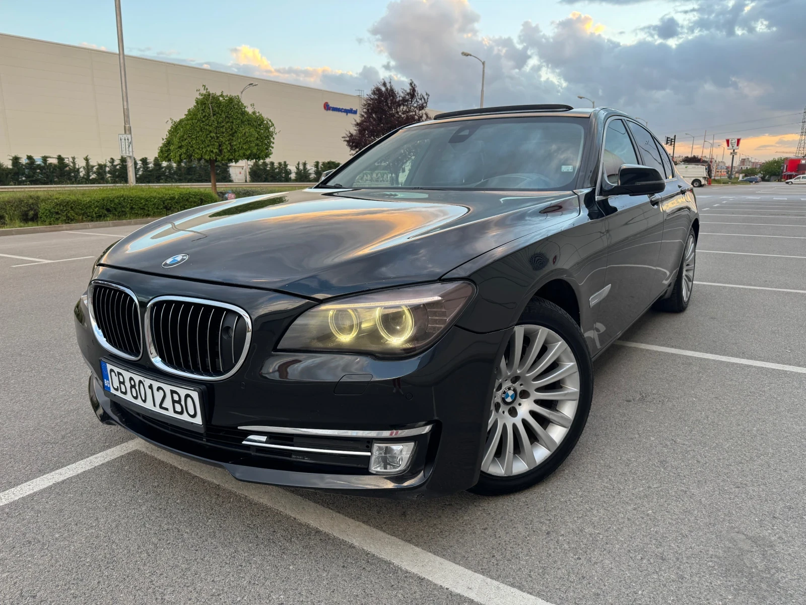 BMW 740 313кс фейс внос Германия ФУЛ Екстри