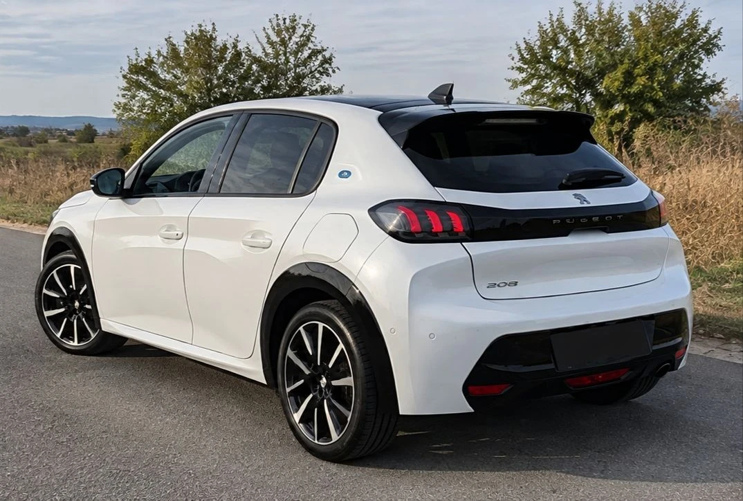 Peugeot 208 EV-GT , снимка 4 - Автомобили и джипове - 54771486
