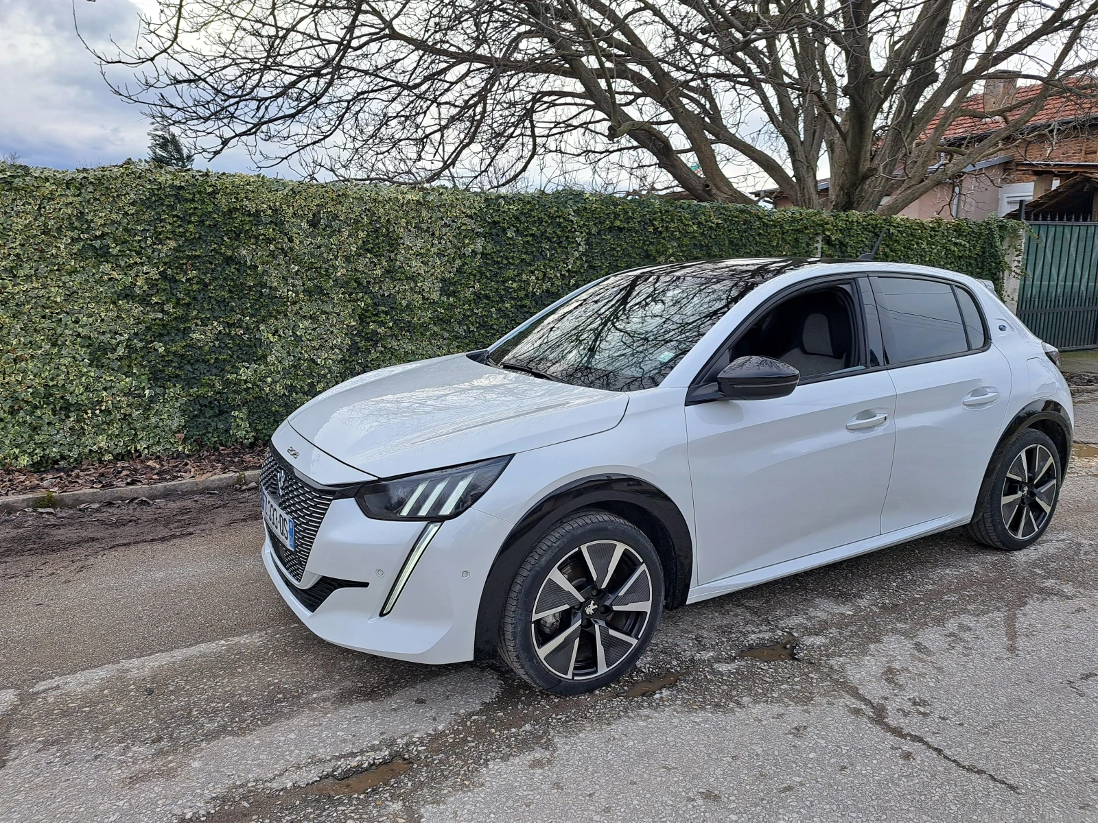 Peugeot 208 �-GT lain | Mobile.bg � ����������� 3