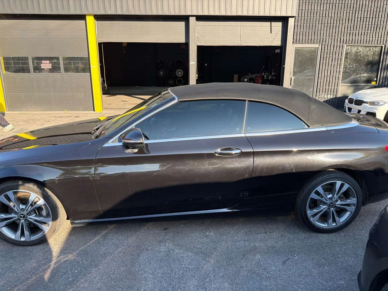 Mercedes-Benz C 300 * 360 КАМЕРА* ПОДГРЕВ* 4MATIC* , снимка 4 - Автомобили и джипове - 54774308