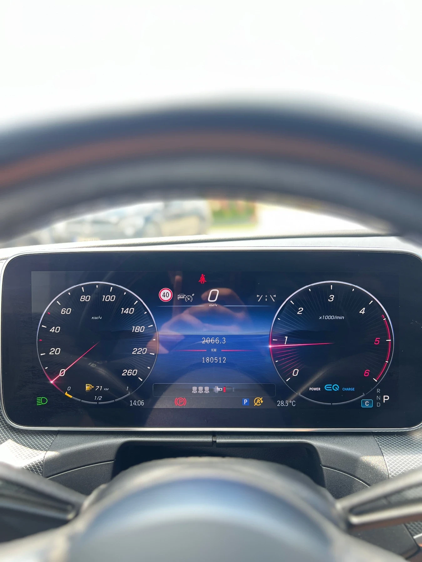 Mercedes-Benz C 200 EQ/MBUX/ПОДГРЕВ/АМБИЕНТ/ЛИЗИНГ/, снимка 12 - Автомобили и джипове - 54970009