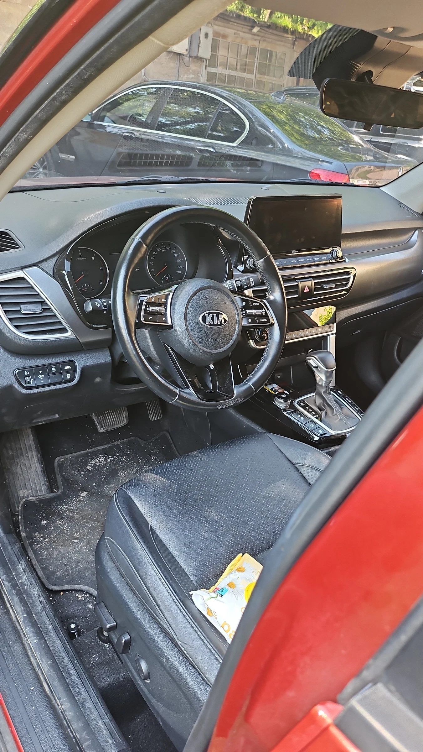 Kia Seltos 1.6 Дизел , Автоматик, снимка 10 - Автомобили и джипове - 55583378