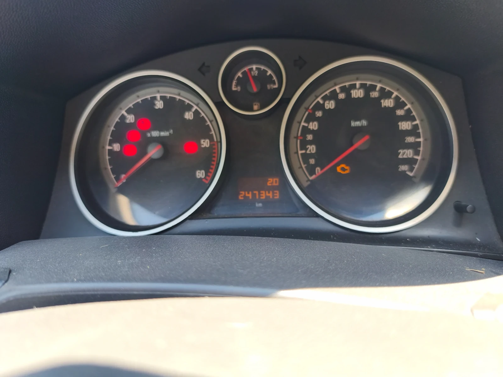 Opel Astra 1.7 d, снимка 10 - Автомобили и джипове - 55251983