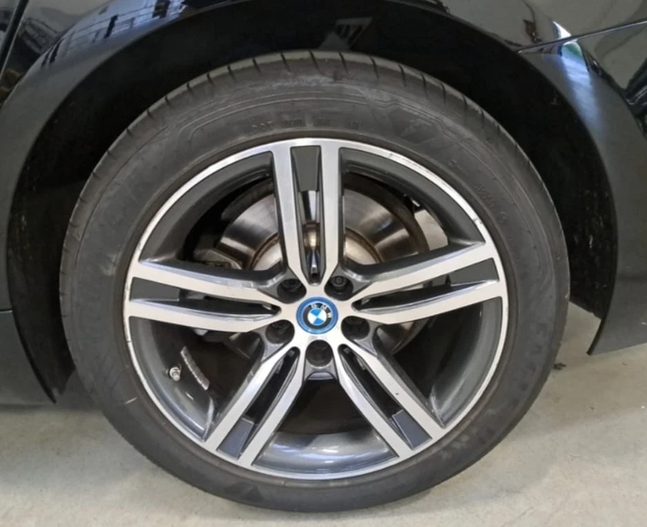 BMW 530E xDrive Touring Msport, снимка 8 - Автомобили и джипове - 55319781