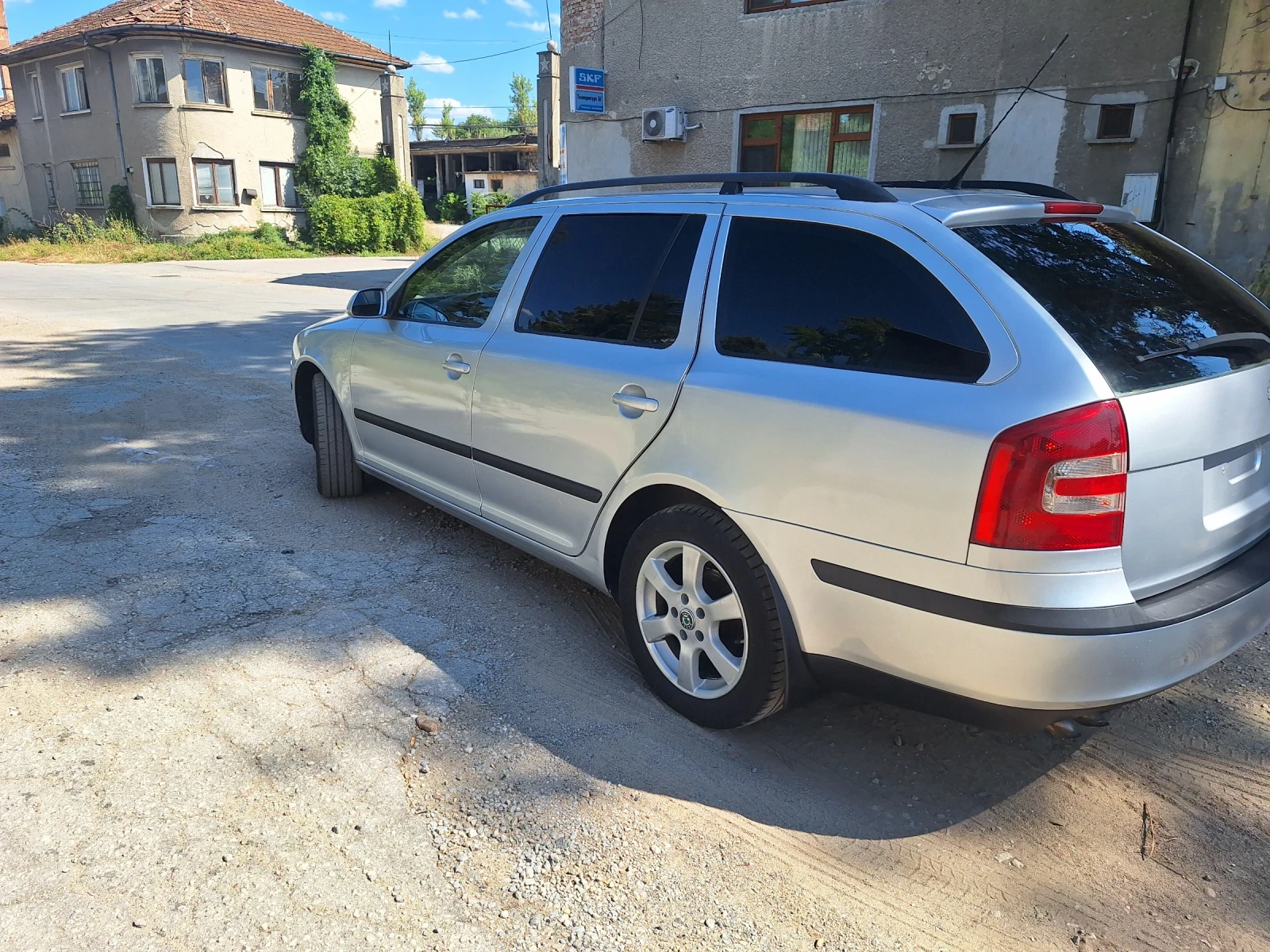 Skoda Octavia 1.9 тди, снимка 3 - Автомобили и джипове - 55465426