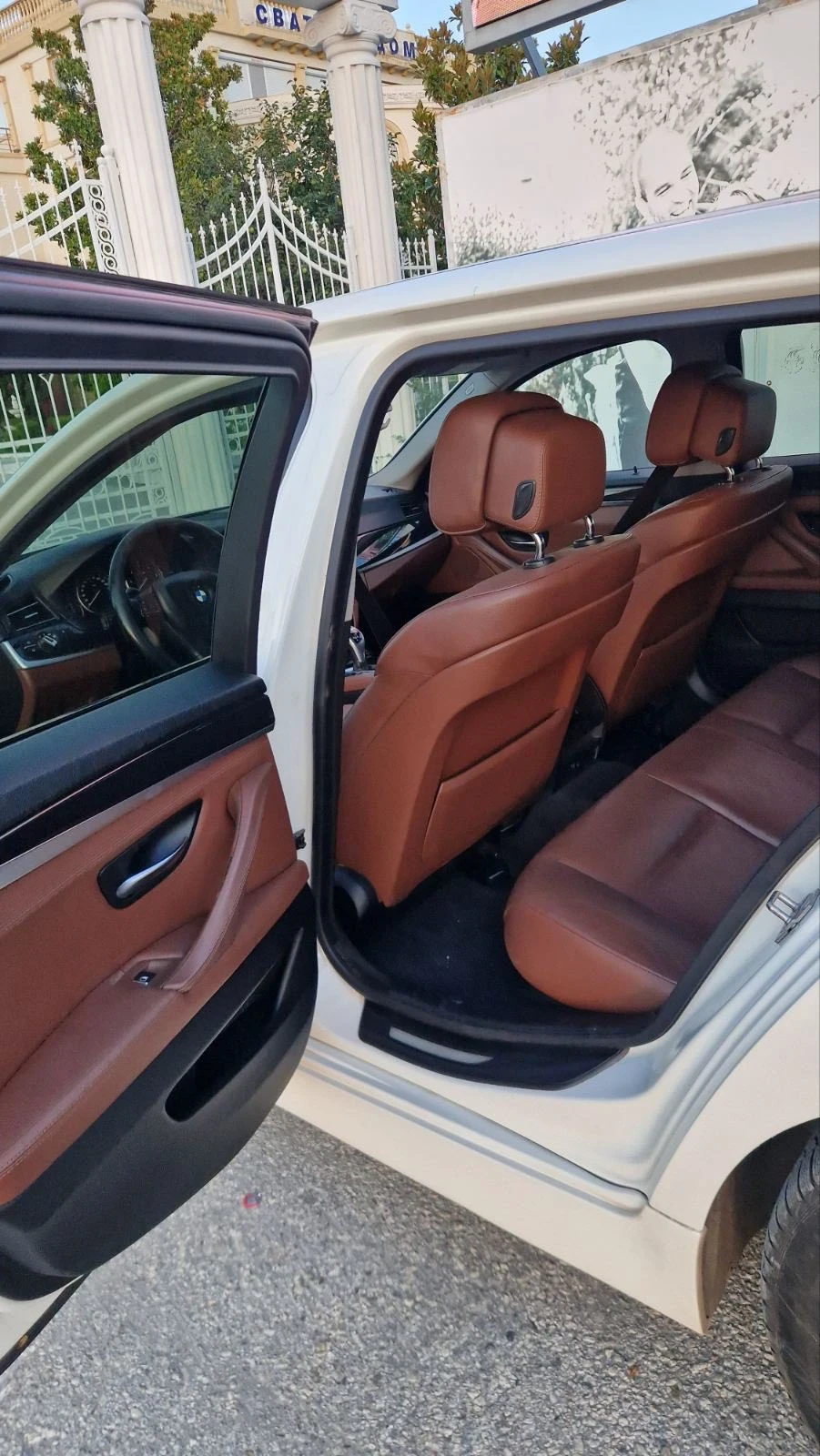 BMW 525 Xdrive, снимка 8 - Автомобили и джипове - 55646831