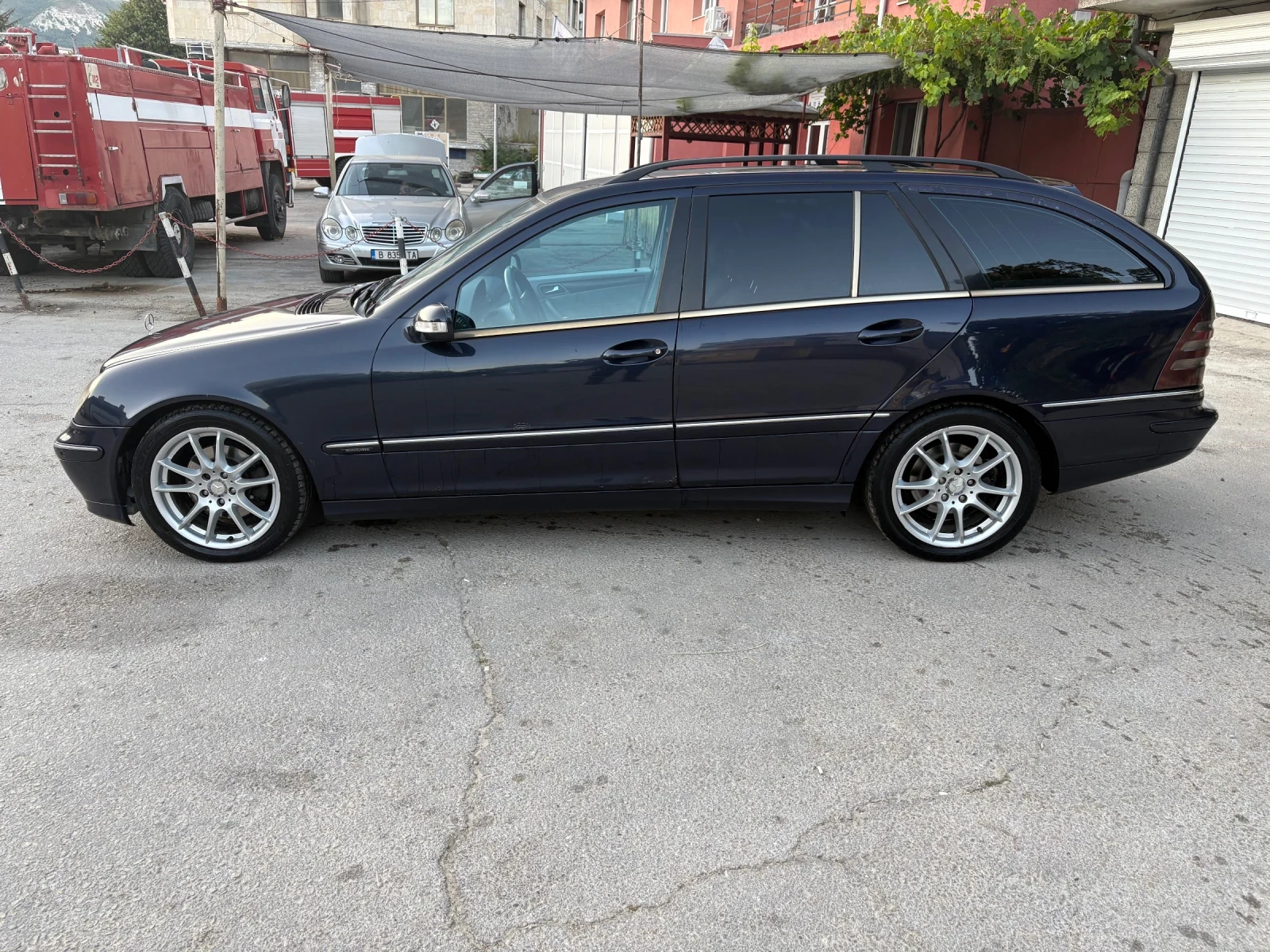 Mercedes-Benz C 270 270 CDI, снимка 3 - Автомобили и джипове - 55773942