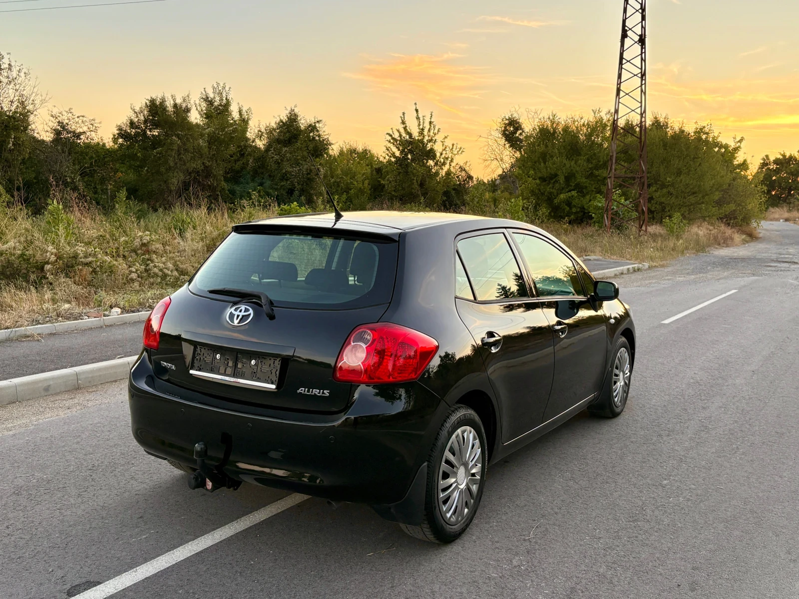Toyota Auris 1.6i климатик# 136 000км#, снимка 4 - Автомобили и джипове - 55955437