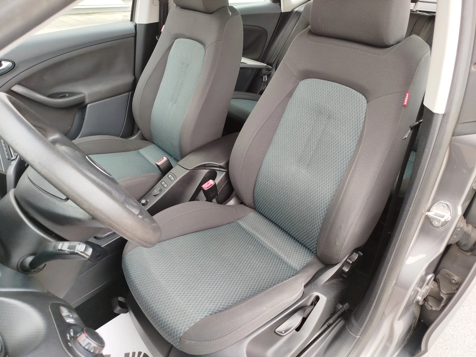 Seat Altea ALTEA-XL-1.6-102кс., снимка 10 - Автомобили и джипове - 56272681