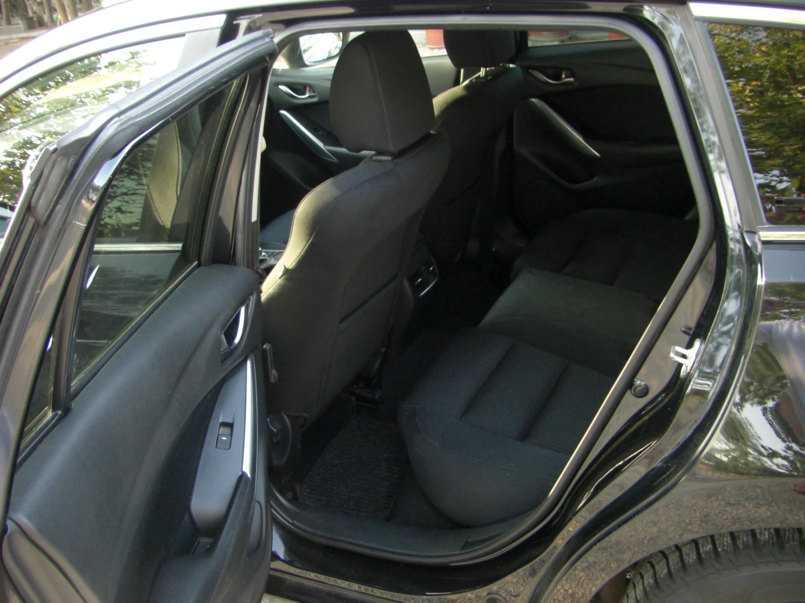 Mazda 6 2.2d Skyactiv NAVI AVTOMAT EURO 6B, снимка 13 - Автомобили и джипове - 56288274