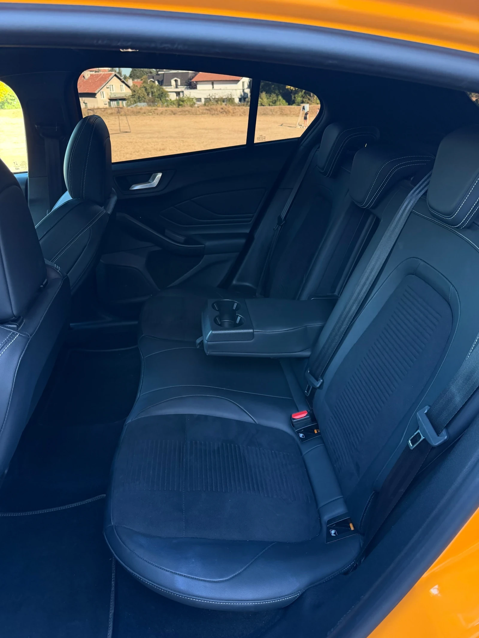 Ford Focus ST, снимка 9 - Автомобили и джипове - 56348120