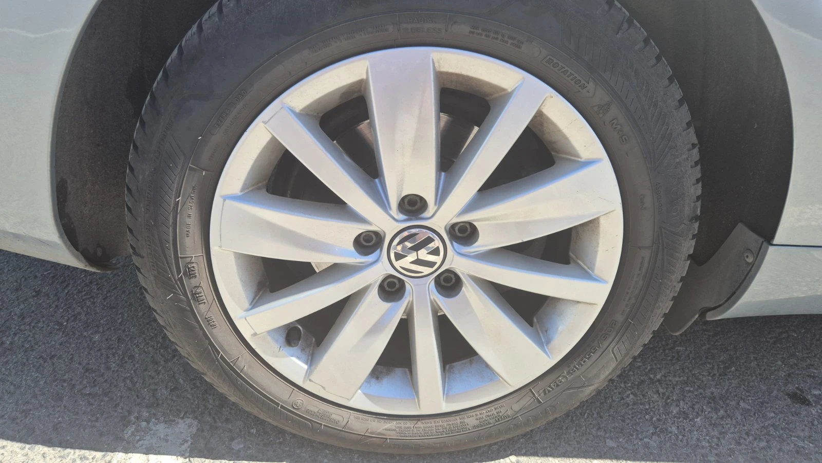 VW Passat B7 Variant-4Motion , снимка 6 - Автомобили и джипове - 56436343