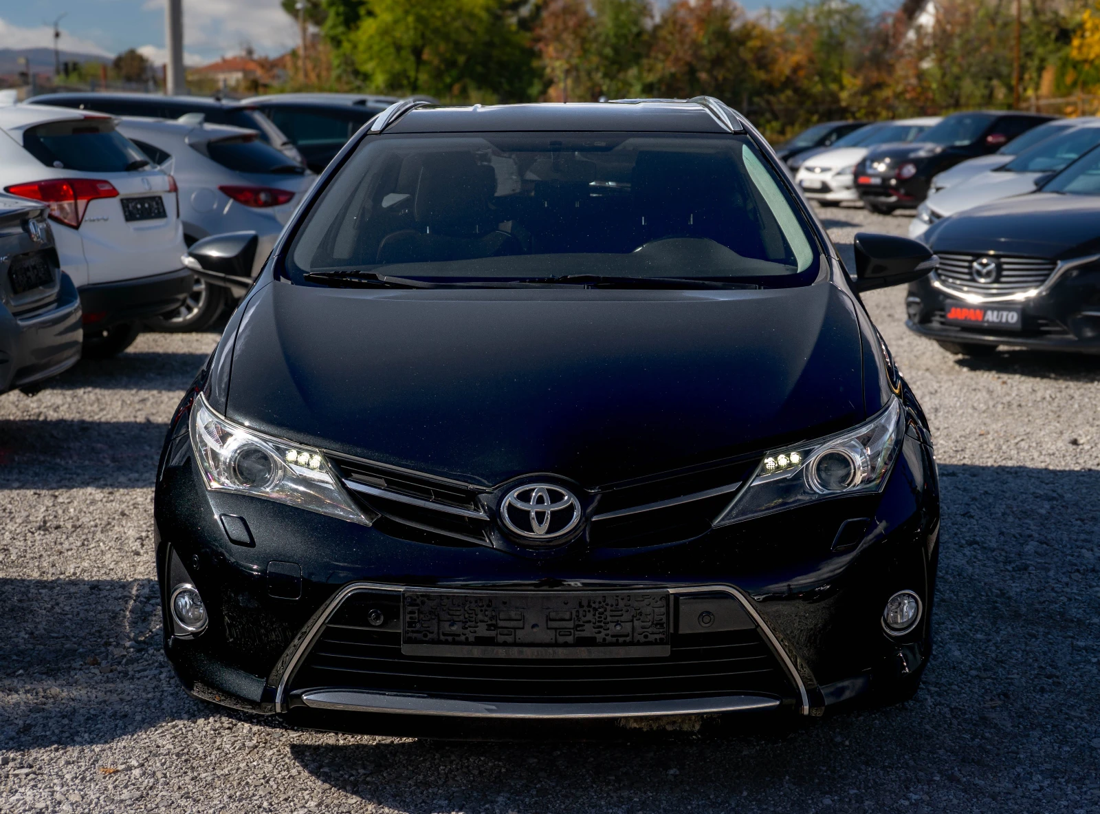 Toyota Auris 1.6 бензин ТОП! С ГАРАНЦИЯ!