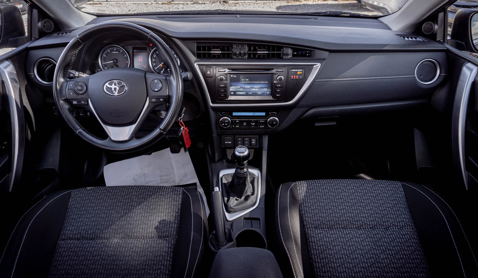 Toyota Auris 1.6 ������ ���! � ��������! | Mobile.bg � ����������� 7